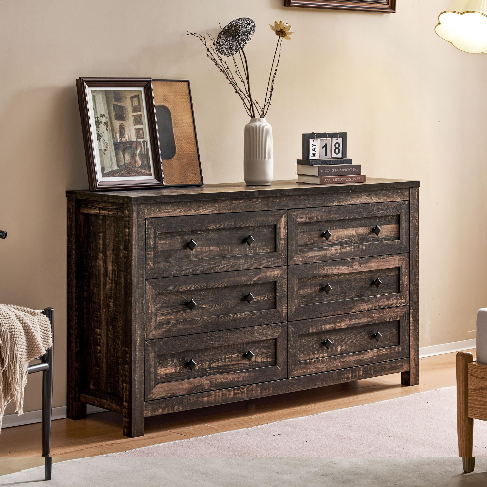 Distressed White Vintage 5-Drawer Wood Dresser