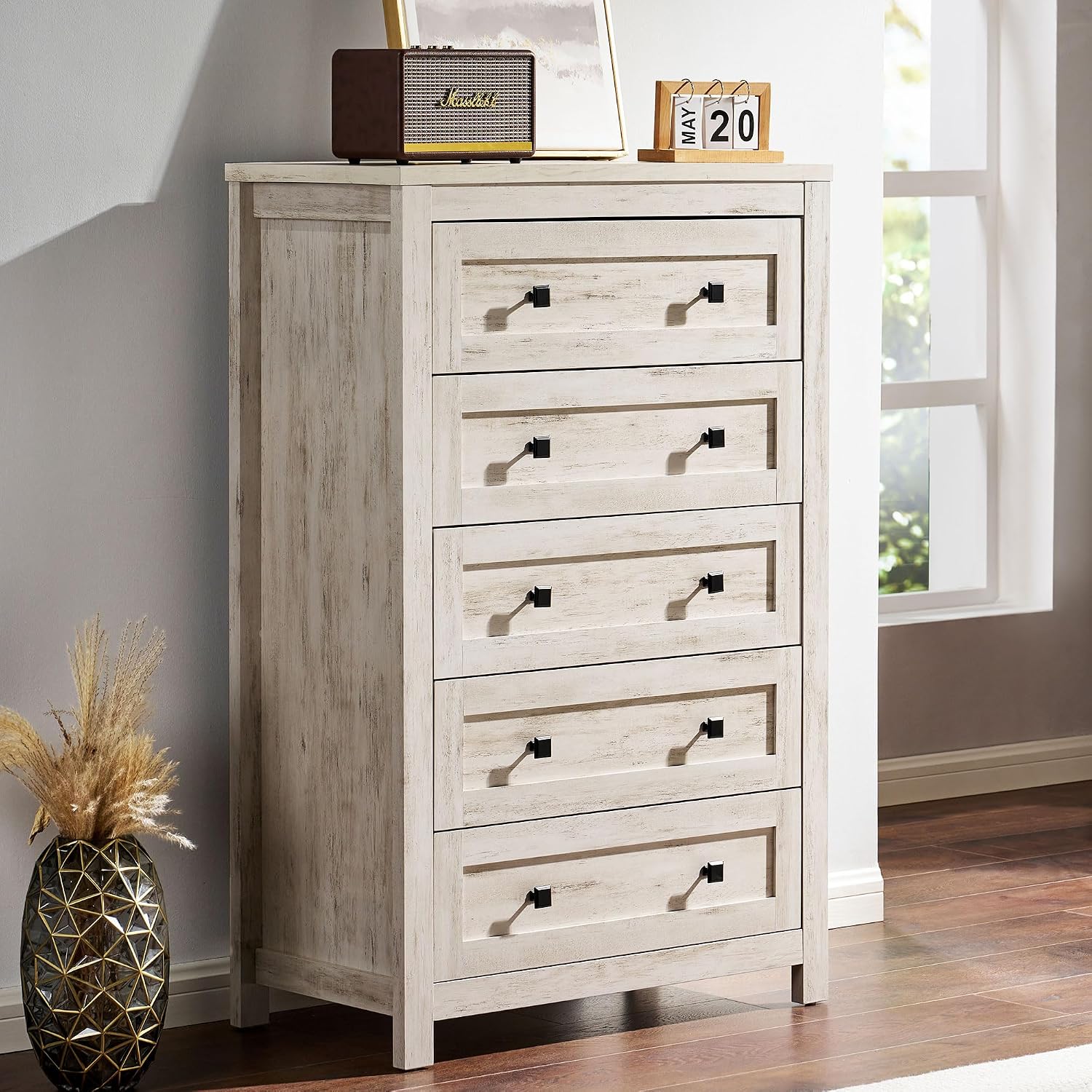 Distressed White Vintage 5-Drawer Wood Dresser